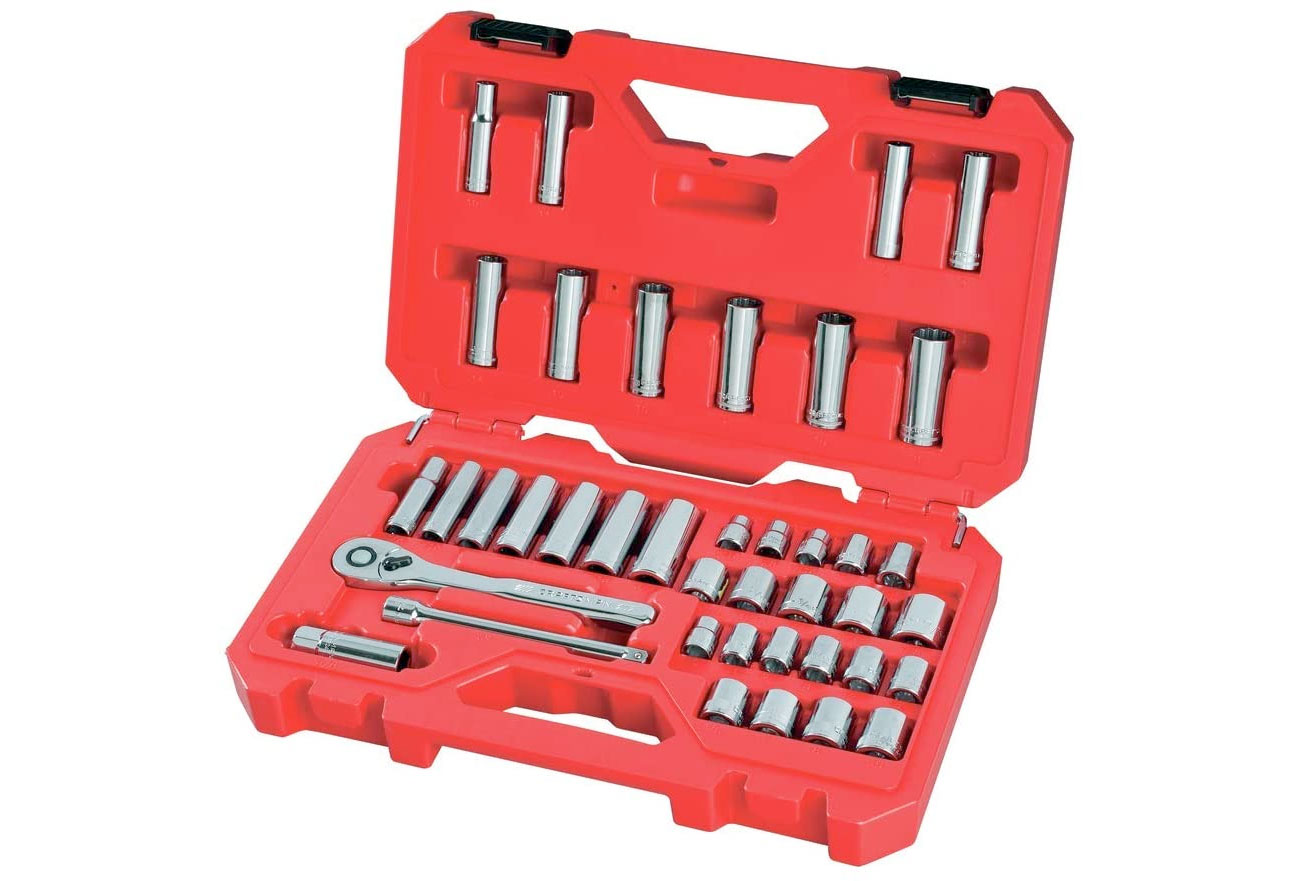 Amazon：CRAFTSMAN Mechanics Tool Set, 40-Piece只賣$39.99