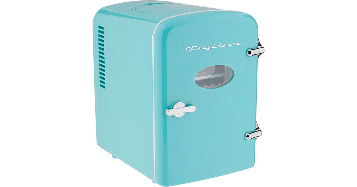 Amazon：RCA Blue Mini Retro 6 Can Beverage Refrigerator只賣$38.86