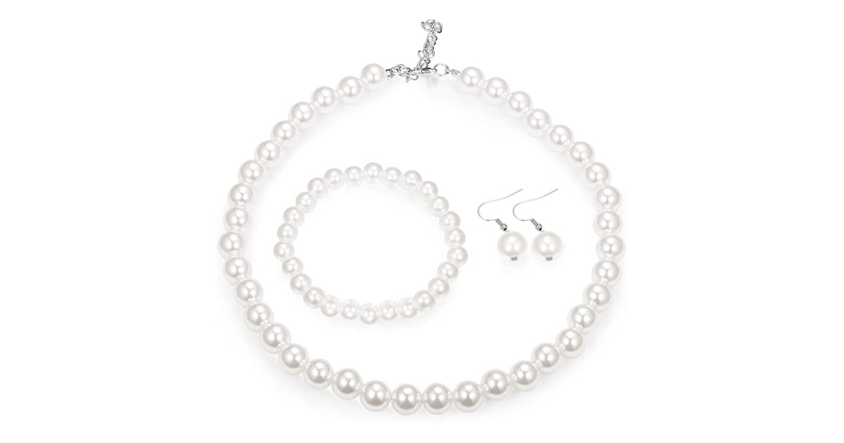Amazon：Faux Pearl Necklace Bracelet + Earring Set只賣$5.49
