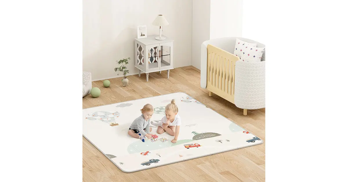 Amazon:71″ x 79″ Foldable Playmat只賣$39.99