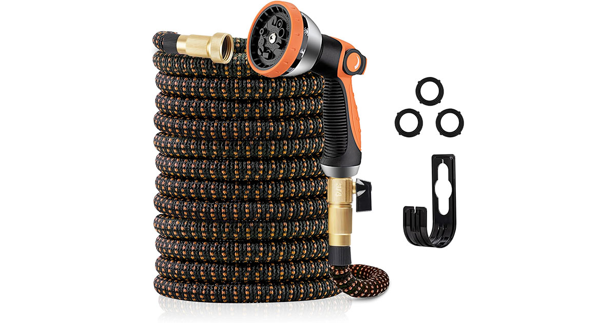 Amazon：50Ft Retractable Water Hose + 10 Function Spray Gun只賣$15.99
